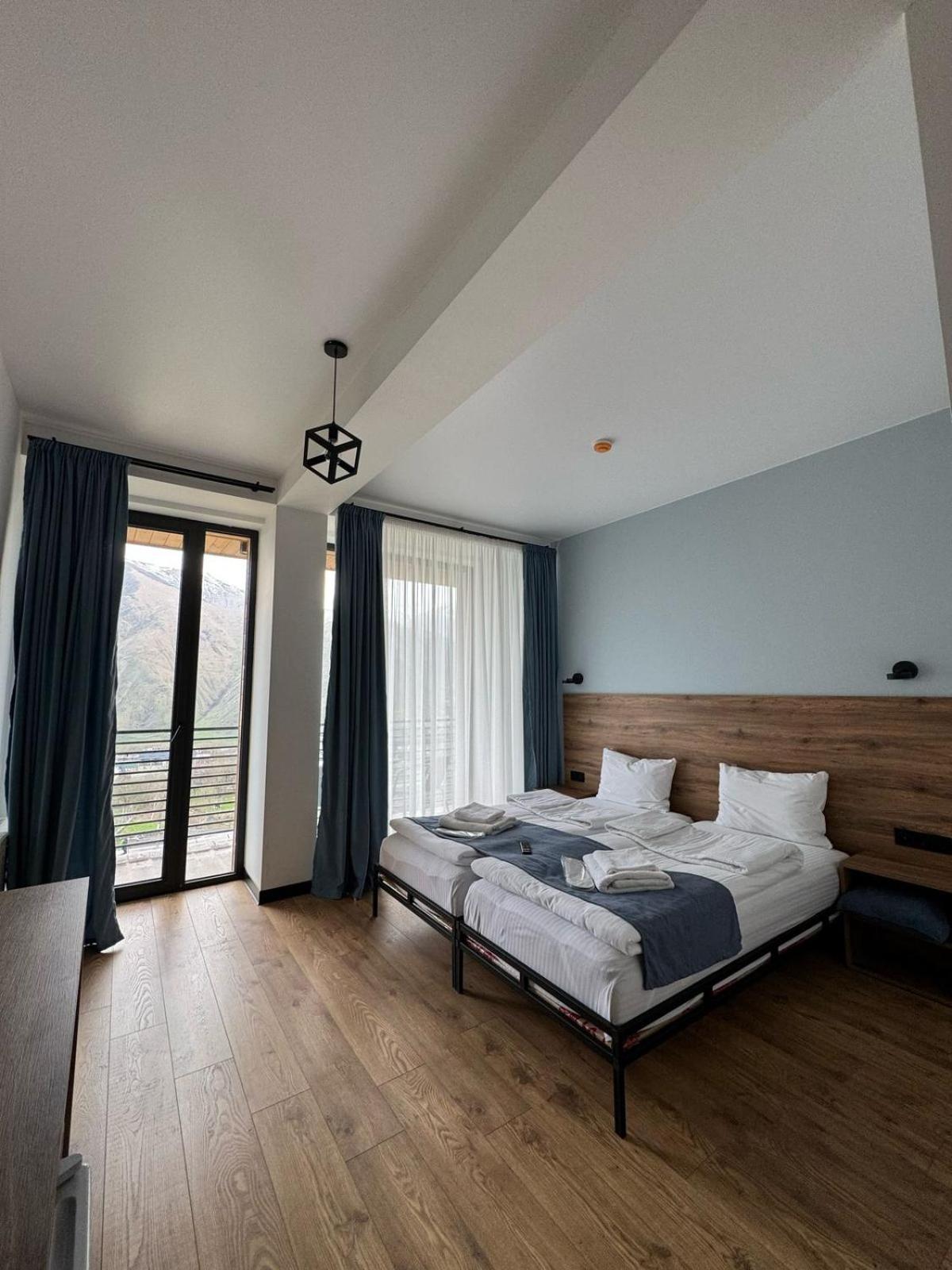 Kazbegi Hotel Grand View Exterior foto